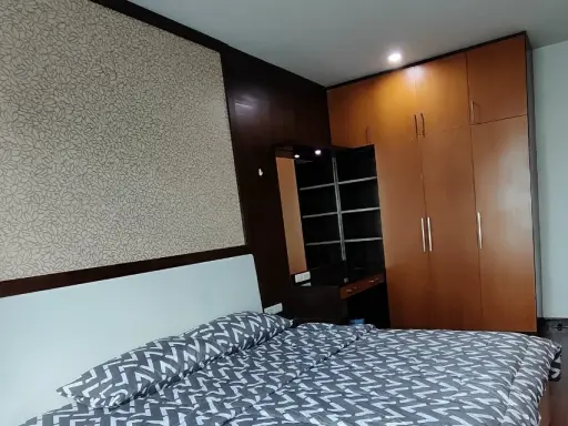 Spacious condo for rent at Circle Condominium. Plenty of living space. Book now! Don't miss out!