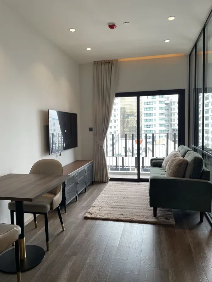 ให้เช่า!! คอนโด มิวนีค สุขุมวิท 23 ชั้น 20 วิวโปล่ง ห้องสวย ตกแต่งครบครัน เดินทางสะดวก ห้ามพลาด!!