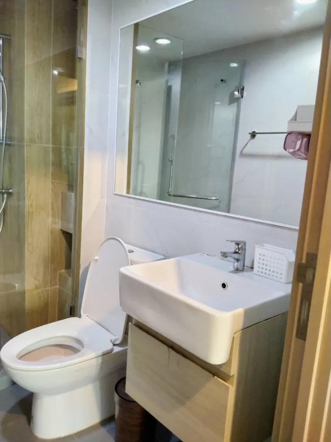 For rent: The Excel Hideaway Sukhumvit 71, fully furnished and fully equipped with electrical appliances. Hurry and grab it now!