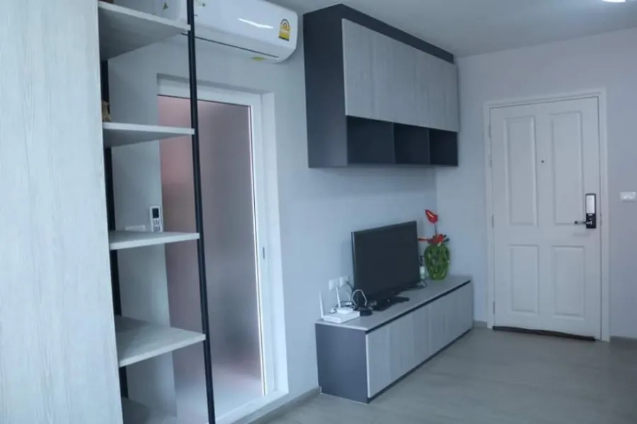 For rent, Dcondo Campus Kampangsaen, 6th floor, ready to move in, convenient to travel, near the university, hurry to reserve!!