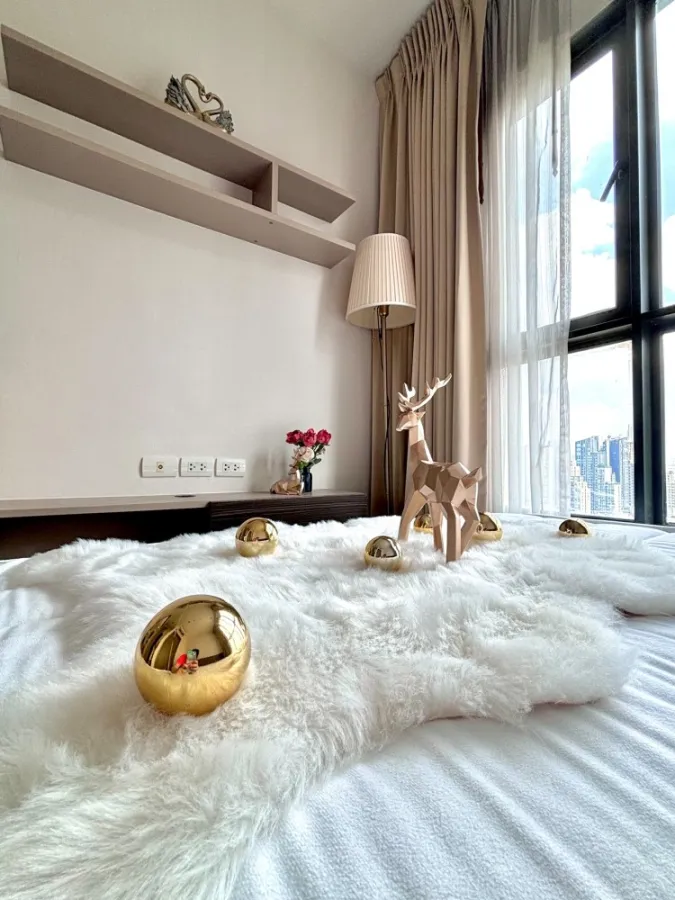 ขาย คอนโด ทีล สาทร – ตากสิน ตกแต่งบิ้วอิน ชั้นสูง ทิศตะวันออก จองก่อน เป็นเจ้าของก่อนนะคะ