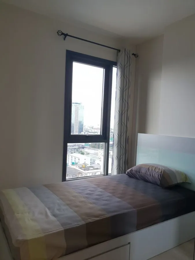 Sell Centric Ratchada-Huay Kwang, corner room, clear view, no block, complete facilities, book now.