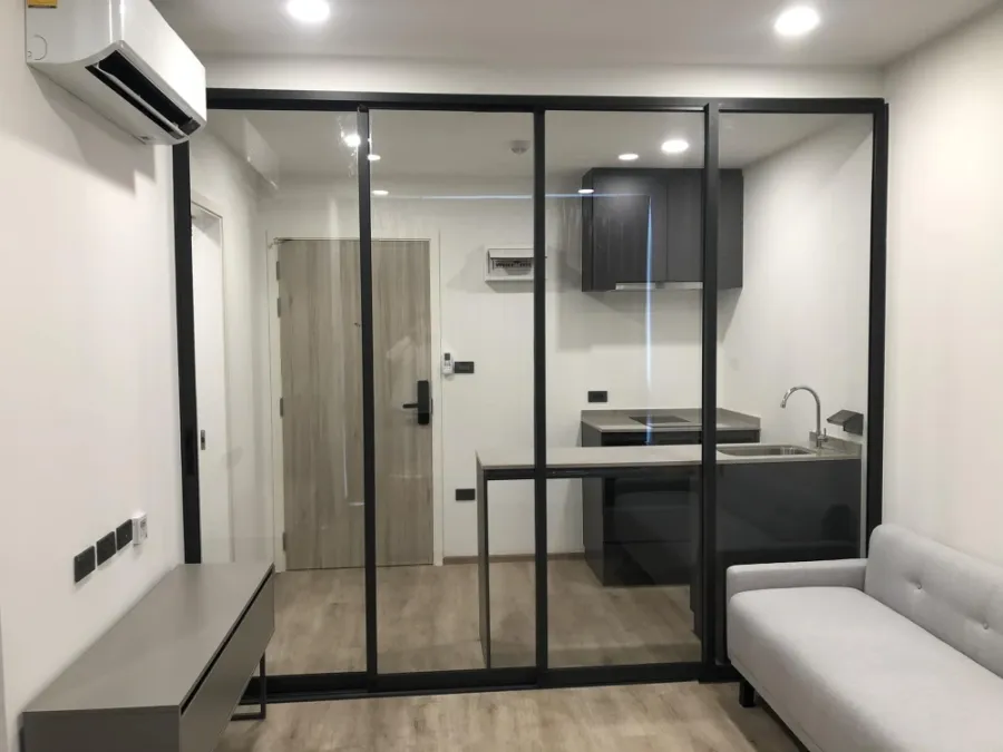For rent: Groove Scape Lat Phrao - Sutthisan, a nice room, well separated, a great price, hurry up and reserve it, don't delay.