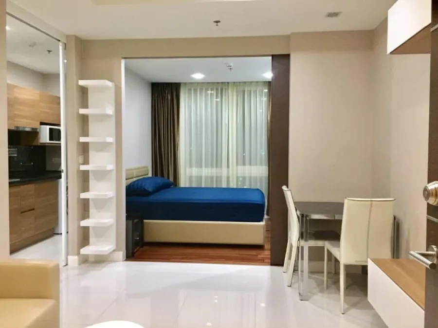For sale: The Metropolis, 8th floor, swimming pool view. The room is separated into sections. Don't just look, hurry and reserve now.