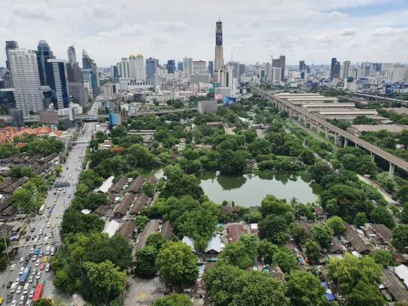 ให้เช่า คอนโด ลุมพินี สวีท เพชรบุรี-มักกะสัน ชั้น 21 วิวบึงมักกะสันสวยๆ 2 นอน ห้องกว้าง สนใจจองด่วนๆ