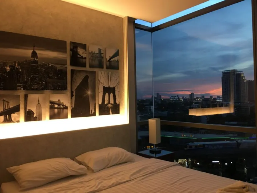 ขาย/เช่า คอนโด เดอะ รูม สุขุมวิท 69 ชั้น 11 วิวเมืองสวย พร้อมอยู่ เฟอร์ครบครัว เดินทางสะดวก อย่รอช้า