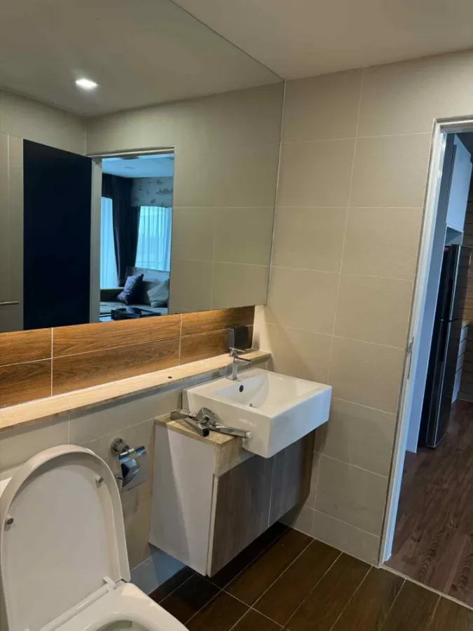 For rent: The Feelture Pattaya, 7th floor, natural view, no buildings blocking, private, beautiful room, fully furnished, reserve now.