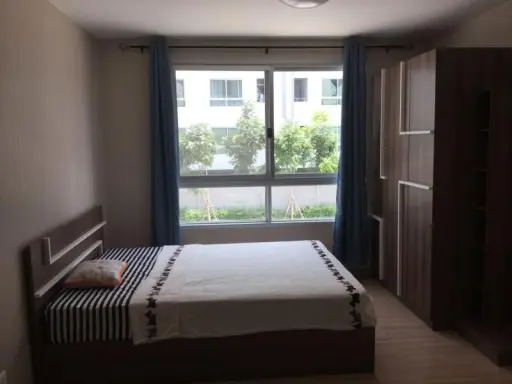 Beautiful room, fully furnished, ready to move in. The room is arranged for rent. Plum Condo Phaholyothin 89.