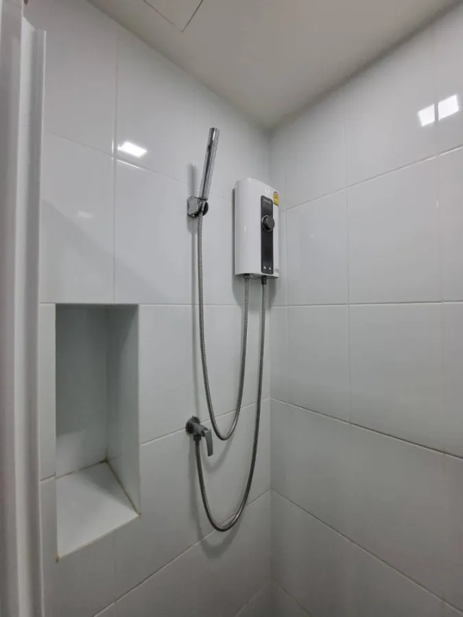 ให้เช่า Kave Condo ห้องน่าอยู่มาก ชั้นสูงกำลังดี เครื่องใช้ไฟฟ้าครบ มาแต่ตัวเข้าอยู่ได้เลยจ้า