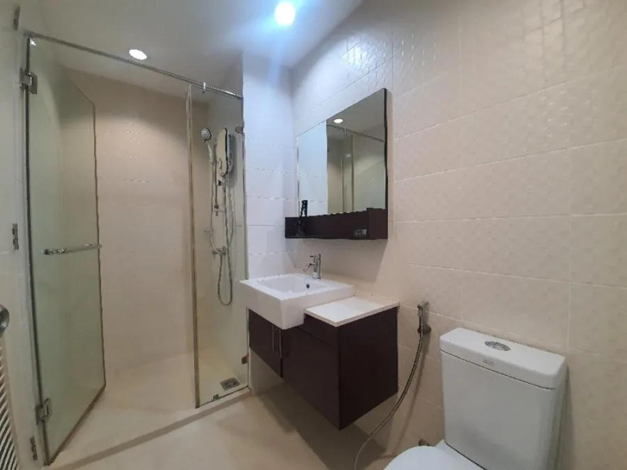 Condo for rent, The Mark Ratchada-Airport Link, east, ready to move in, fully furnished, central location