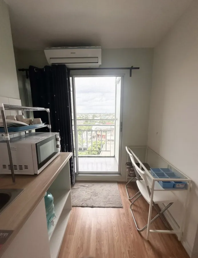 For rent: Lumpini Park Nawamin-Sriburapha, ready-to-move-in unit with complete furniture. Book now!