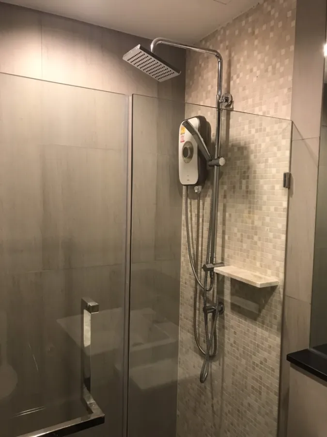 ขาย THE POLITAN AQUA ห้องเปล่า ขนาด 24 ตรม. ชั้น46 วิวสวยมาก ไม่ร้อน ลมเย็นสบาย จองเลย