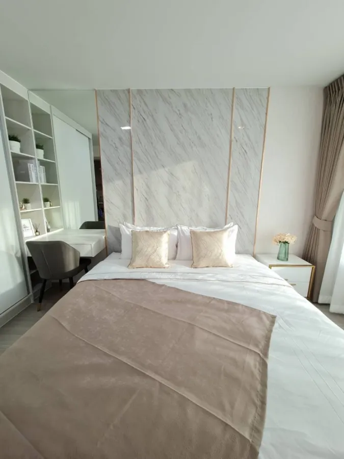 Life Ladprao, 1 bedroom condo for rent, beautifully decorated in Modern Luxury style, easy to travel, don't miss it.