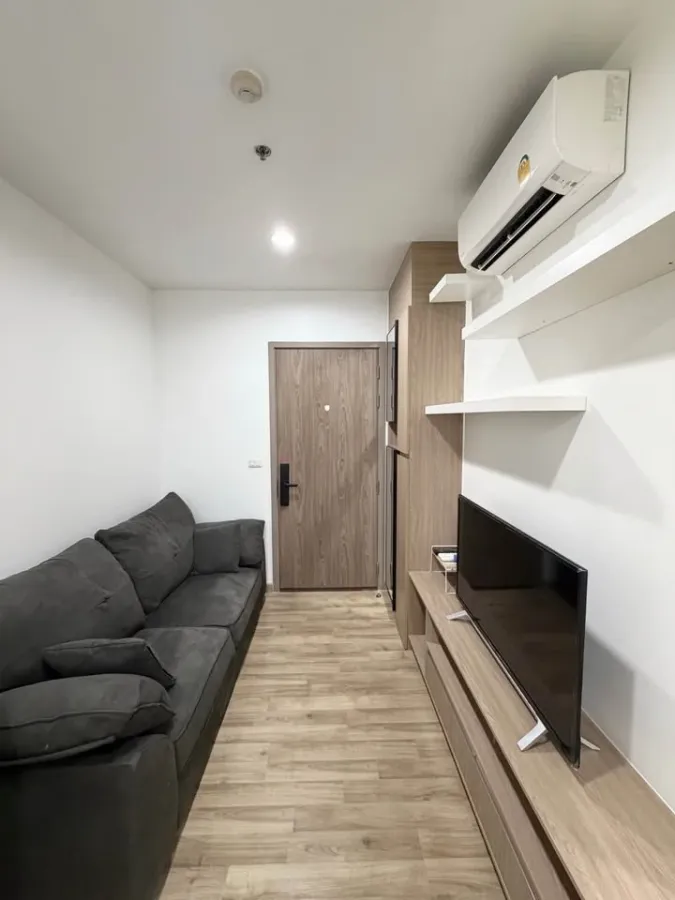 For rent: Niche Mono Sukhumvit-Bearing, 10th floor unit, fully furnished with washing machine and all appliances. Don't miss out!