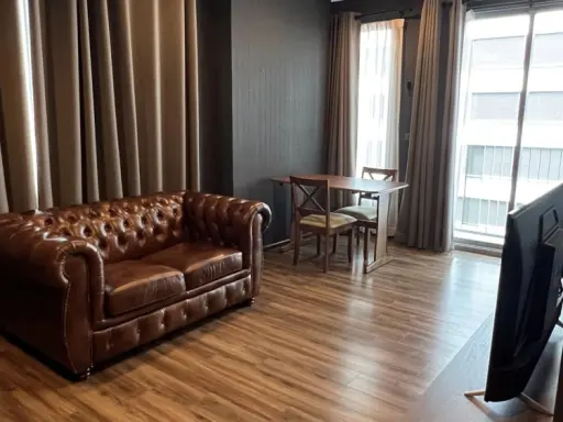 For rent, Seal by Sansiri Ekkamai, Building B, 4th floor, corner room, comes with complete decoration. If interested, reserve now quickly.