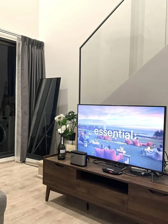 ให้เช่า เดอะทรี พัฒนาการ - เอกมัย ชั้น 27 มาพร้อมเฟอร์และเครื่องใช้ไฟฟ้าครบ สนใจรีบจองเลย อย่ารอช้า