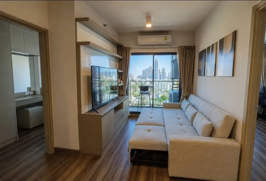 Condo for rent, Ideo Sukhumvit 93, corner unit, quiet, private, beautiful city view, fully furnished, beautifully decorated, ready to move in.
