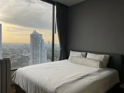 For rent The Fine Bangkok Thonglor-Ekamai. Electrical appliances and furniture are complete, don't wait.