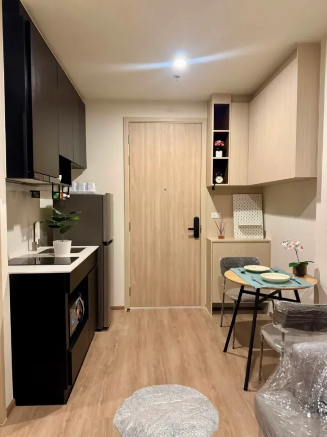 Condo for sale, Noble New District Arnine, size 26 sq m., 19th floor, complete amenities, book now.