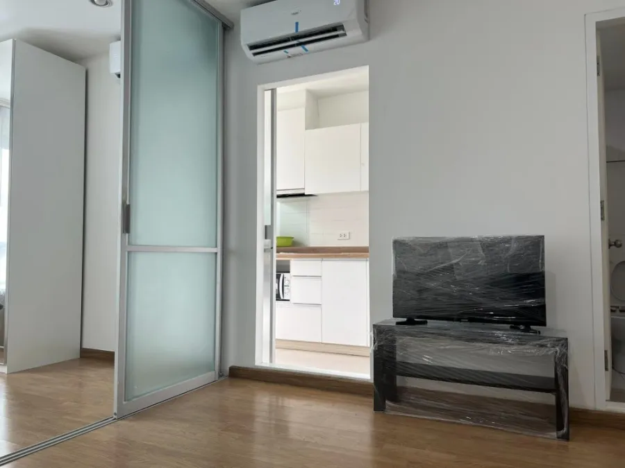 For rent, U Delight @ Chatuchak Station, corner room, high floor, separating the room Don't just look at it and reserve it.