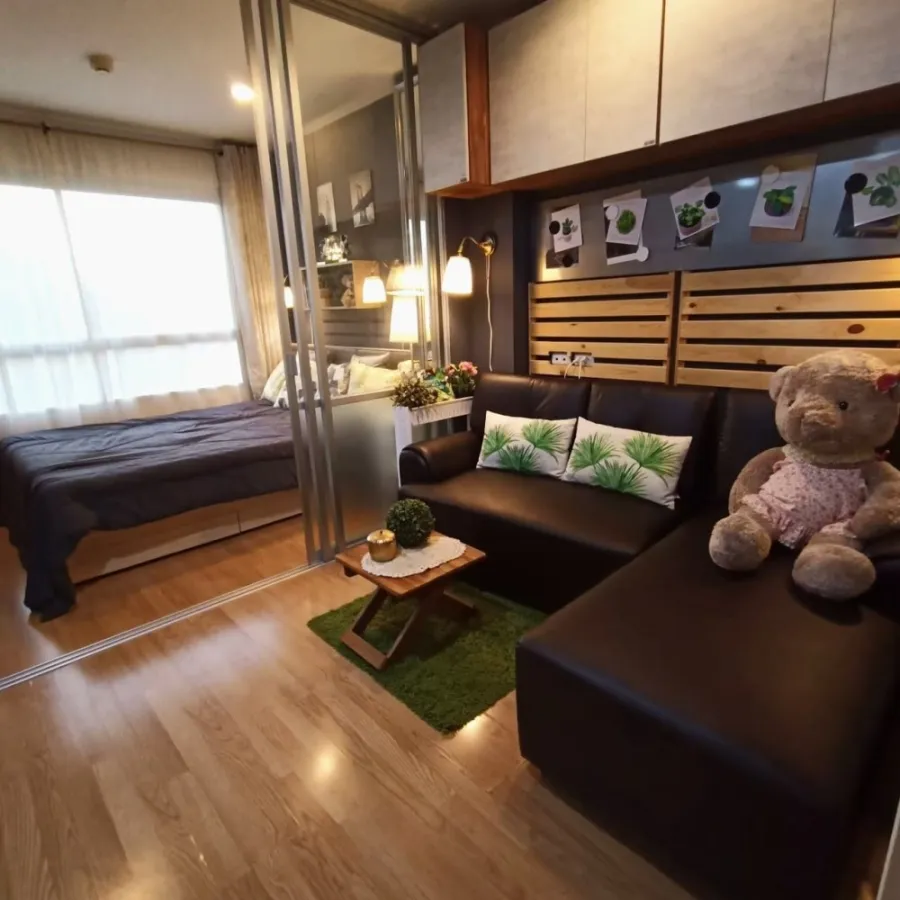 ให้เช่า ลุมพินี วิลล์ อ่อนนุช 46 มีห้องนั่งเล่นแนว Wood Industrial ตู้ Built-in เก็บของเยอะมาก ด่วนๆ
