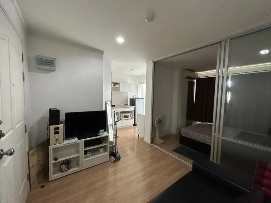 For sale, Lumpini Ville Phatthanakan-New Phetchaburi, 1 bedroom, clear view, fully furnished, tell me, you need to hurry and reserve.