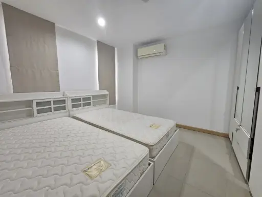 For sale: Levo Ladprao 18, 4th floor, corner room, quiet atmosphere, very suitable for relaxation. You must book this.
