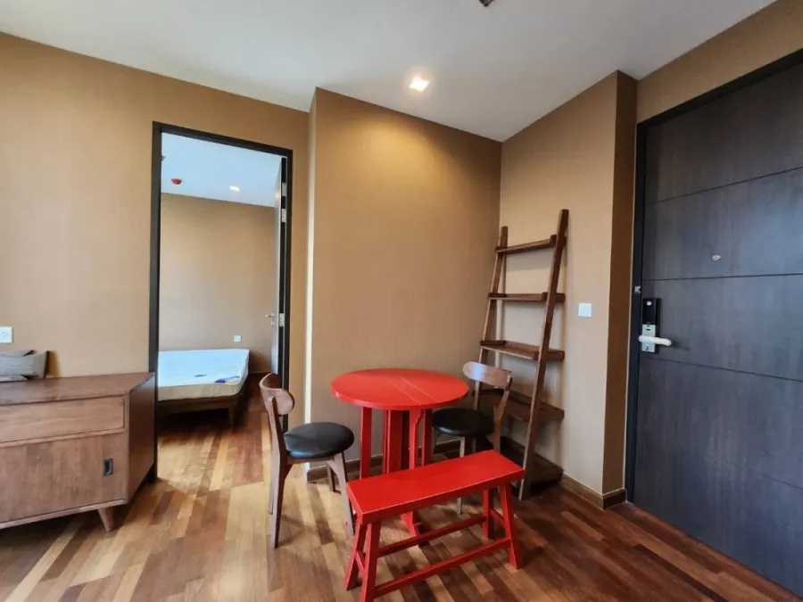 For rent: Wish Signature Midtown Siam, 7th floor. Spacious, fully furnished, and very livable. Book now!