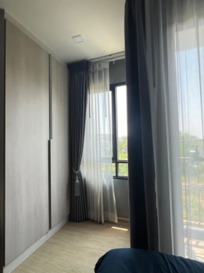 ให้เช่า Wynn Condo Phaholyothin 52 1 ห้องนอน ชั้น 4 ติดวอลเปเปอร์อย่งดี เฟอร์ครบ หิ้วกระเป๋าเข้าอยู่ได้เลยจ้า