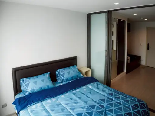 For rent or sale Life Ladprao Built-in furniture big wardrobe Lots of lockers. The view doesn't block. Reserve quickly. images