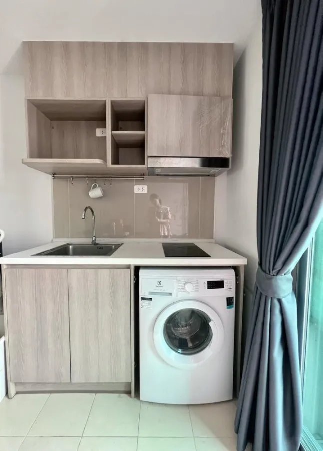 ขาย ให้เช่า เอลลิโอ เดล มอสส์ พหลโยธิน 34 ชั้น 7 วิวสระ ตกแต่งโทนสีขาวดูมินิมอลสุดๆ รีบจองให้ไว