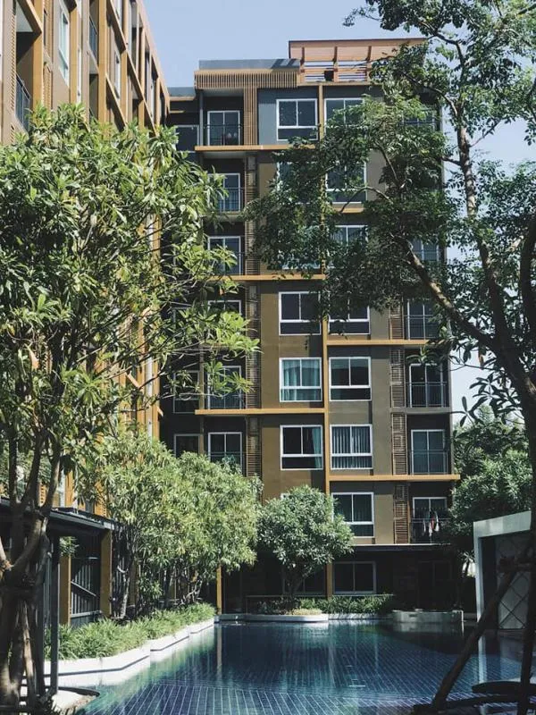 It has arrived. For rent Metro Luxe Kaset, big room, pool view, can't hurry anymore.