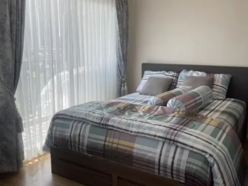 For rent, D Condo Bliss Sriracha, 3rd floor, complete with furniture and electrical appliances. Book now, urgent.