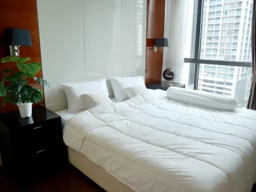 For sale or rent: The Address Sukhumvit 28, spacious room, comfortable living, comes with complete decorations, reserve now.