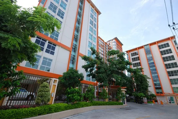 For rent, PG RAMA 9 Condominium, room with good wallpaper, great price, convenient, complete here, come book now, don't miss out.