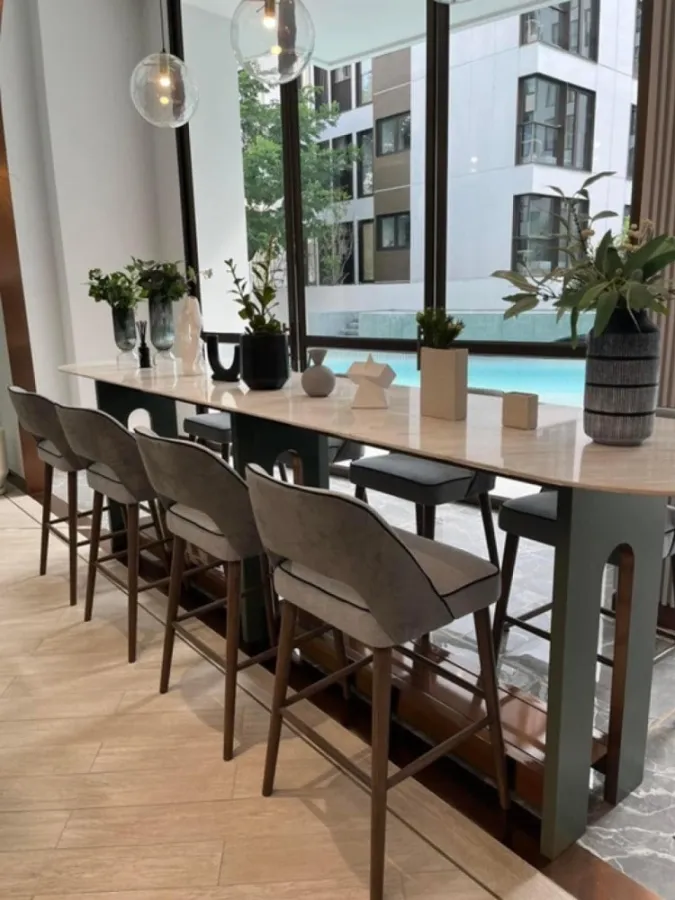 Urgent sale!! Condo Chapter Thonglor 25, 4th floor, corner room, swimming pool view, fully furnished, move in with your bags, don't miss out!!