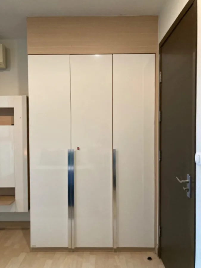 For rent, Rhythm Ratchada, 9th floor, beautiful room, complete with furniture and electrical appliances, book now, don't wait.
