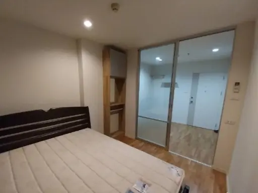 For rent, Lumpini Park Phetkasem 98, rooms divided into proportions, perfectly divided into zones, hurry to move in and reserve today.