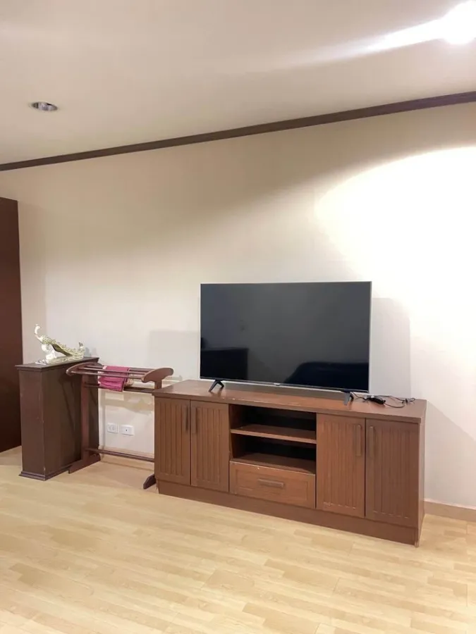 ให้เช่า เดอะ แพลทตินัม ชั้น 20 ห้องกว้าง สิ่งอำนวยความสะดวกครบครัน จองก่อนได้อยู่ก่อนเลยจ้า