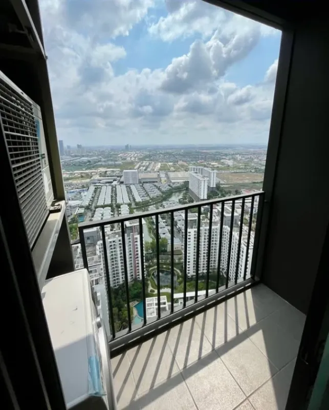 For rent Nue Noble Srinakarin - Lasalle ห้องพร้อมอยู่ ชั้น 41 ได้วอวสูง ครบจบที่นี่ รีบมาจองเลย