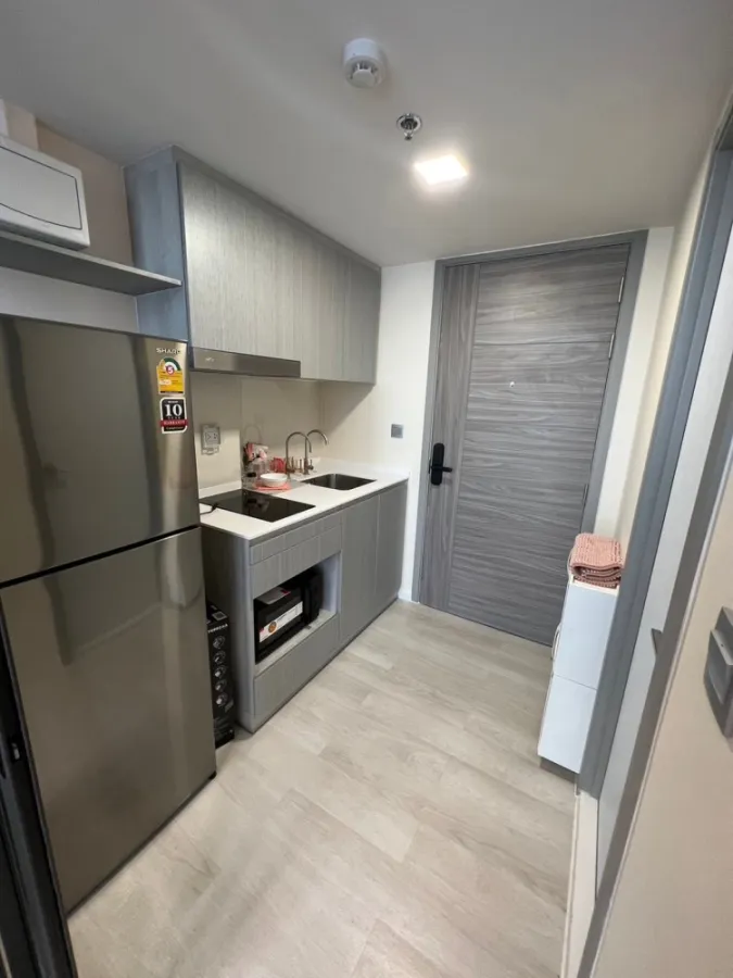 ให้เช่า โมดิซ ลอนซ์ รังสิต ชั้น 32 แบบ 1 Bedroom Vertical suite แต่งครบ น่าอยู่ จองเลย ด่วนๆ
