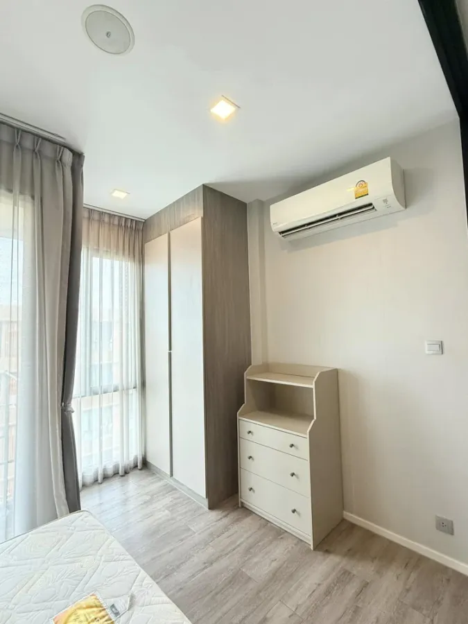 ให้เช่า คอนโด Brown Condo รัชดา32 ห้องน่าอยู่ ติดวอลเปเปอร์อย่างดี ราคากันเอง จองเลย