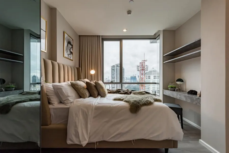 Sell/Rent Condo The Room Sukhumvit 69, fully furnished with electrical appliances, don't miss it.