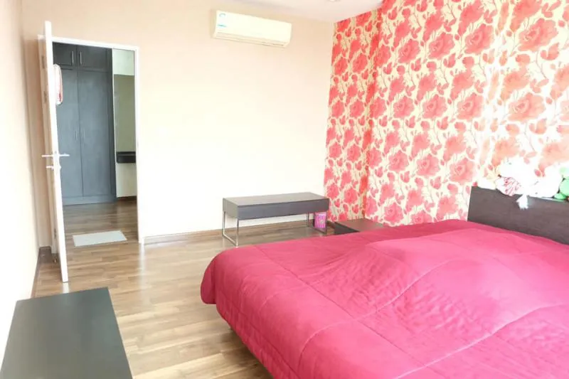 Chewathai Ratchaprarop for sale, fully furnished, ready to move in. The view is not blocked. If interested, hurry up.