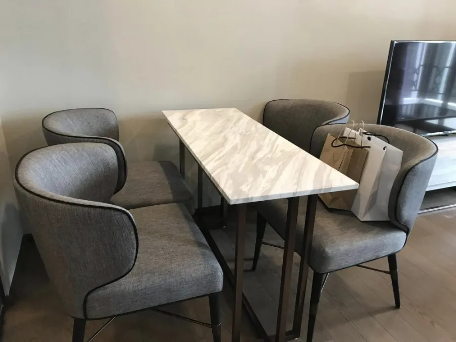 Condo for rent or sale, Na Vara Residence, 6th floor, spacious room, airy, comfortable, decorated nicely, if you don't book, you'll miss out.