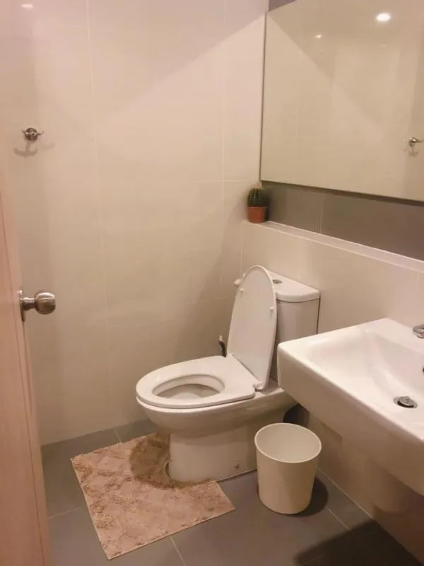 Condo Amber by Eastern Star, beautiful room decorated with luxury. Modern design, full furniture, ready to move in for rent.