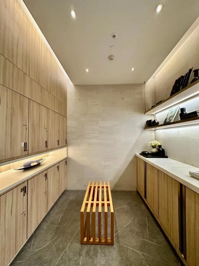 For sale: The Bangkok Thonglor, 31st floor, city view, nice bedroom, great built-in walls. If you want to renovate a room, don't miss out. Reserve now