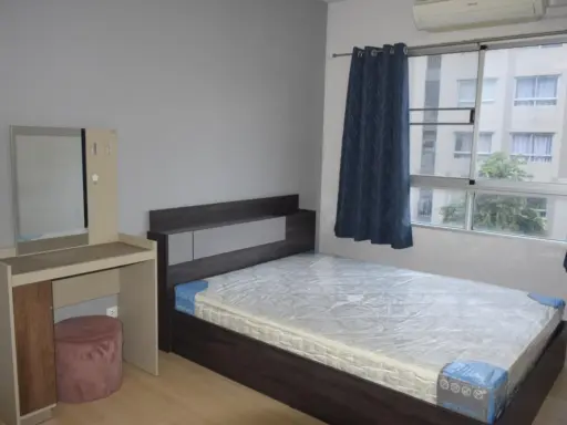 Urgent sale, Plum Condo Samakkhi, room ready to move in. Complete facilities Don't bother making a reservation.