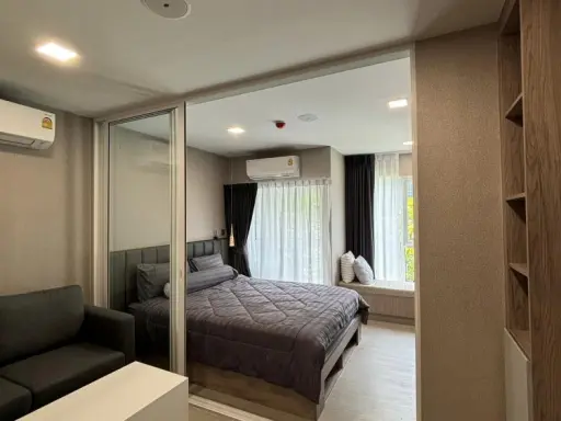 ให้เช่า เคฟ ทาวน์ ไอส์แลนด์ เฟอร์นิเจอร์ครบ ตกแต่งด้วยวอลเปเปอร์สวยงาม วิวสระว่ายน้ำ ไม่จองคือพลาด