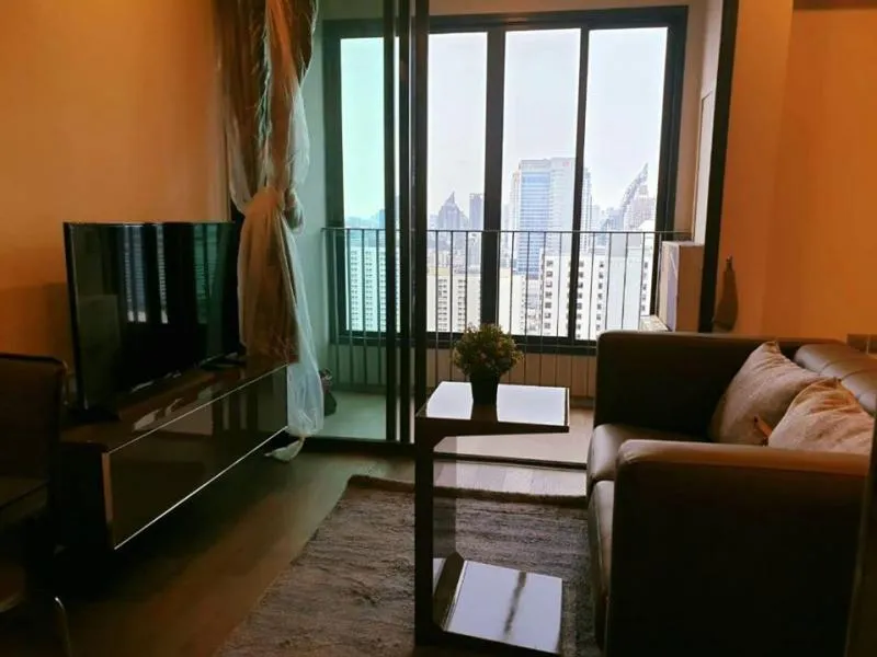 ให้เช่า Ideo Q Siam-Ratchathewi ห้องใหม่ เฟอร์นิเจอร์ครบ สนใจ รีบเลยยย